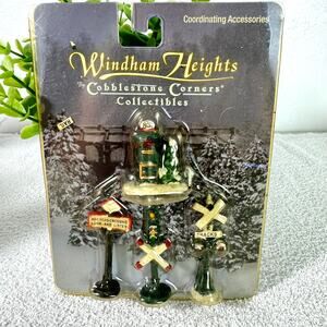 Windham Heights Cobblestone Corners Collectibles Railroad Train Crossing Sign
